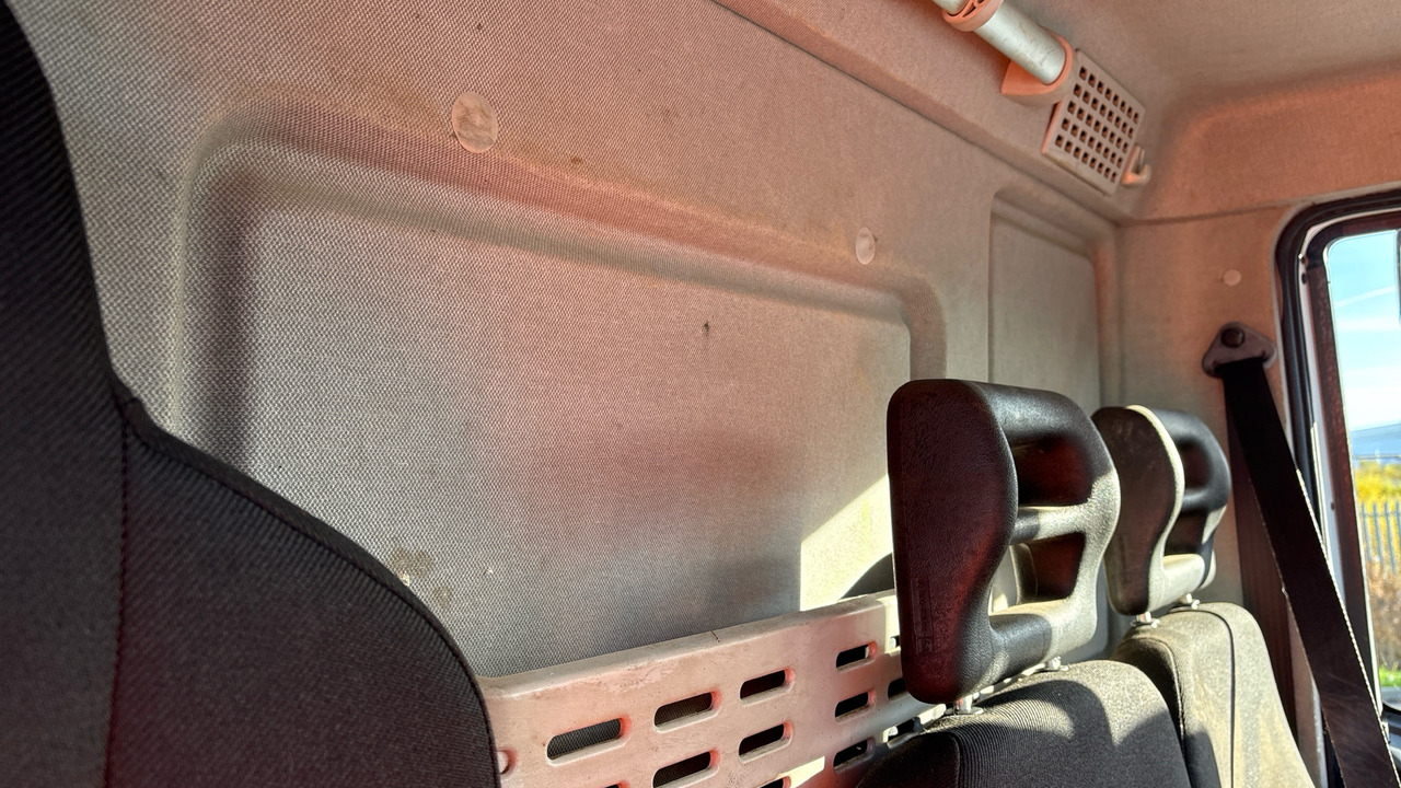 Camion plateau, Camion grue IVECO EUROCARGO  120-190: photos 14