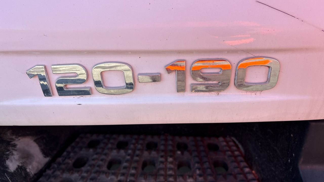 Camion plateau, Camion grue IVECO EUROCARGO  120-190: photos 16