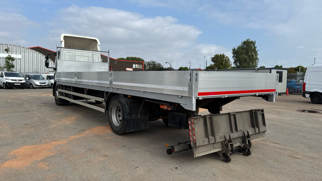 IVECO EUROCARGO 180E25S - Camion plateau: photos 3 IVECO EUROCARGO 180E25S - Camion plateau: photos 3