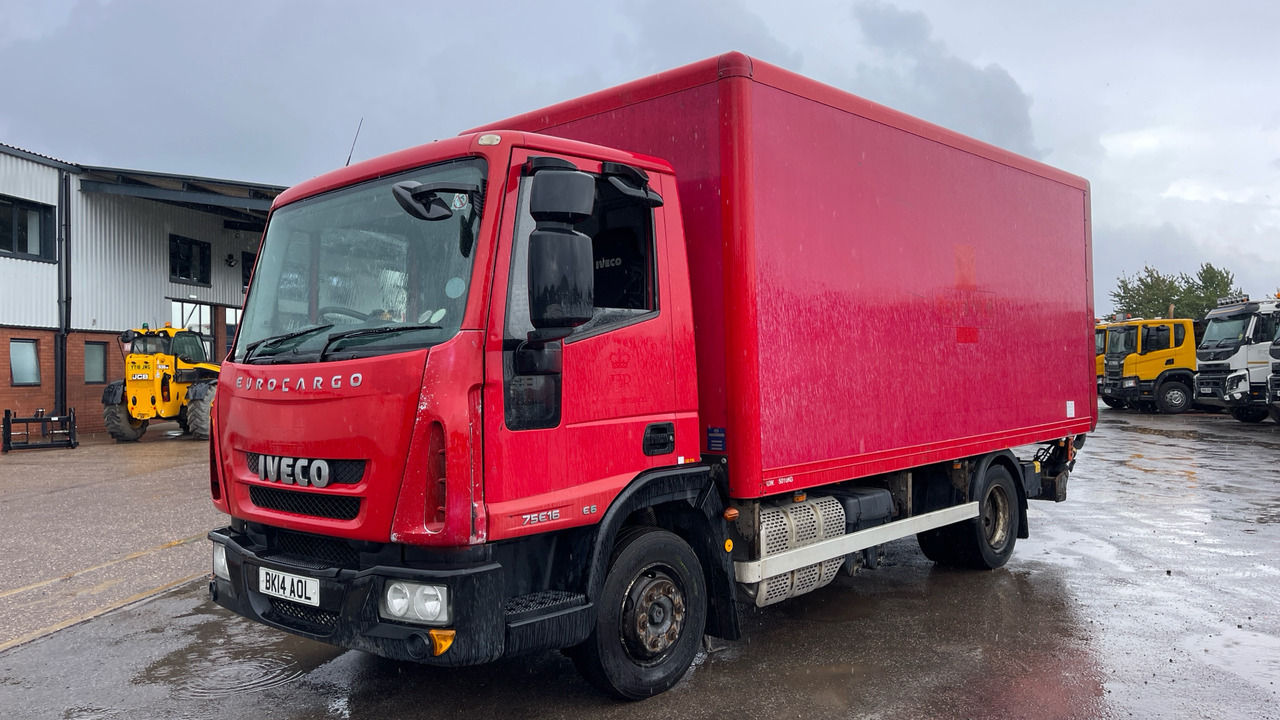 IVECO EUROCARGO 75E16 - Camion fourgon: photos 2 IVECO EUROCARGO 75E16 - Camion fourgon: photos 2
