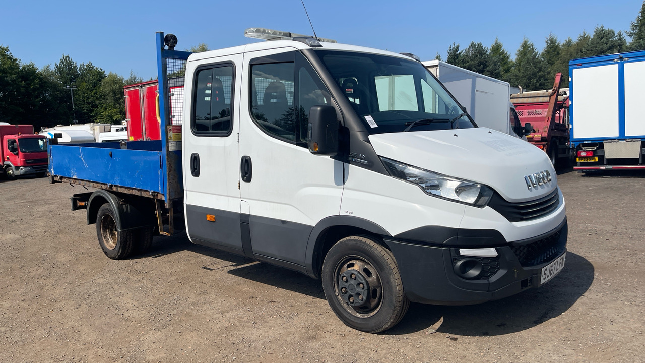 Iveco Daily 2.3 35-140 3750WB - Utilitaire benne: photos 1 Iveco Daily 2.3 35-140 3750WB - Utilitaire benne: photos 1