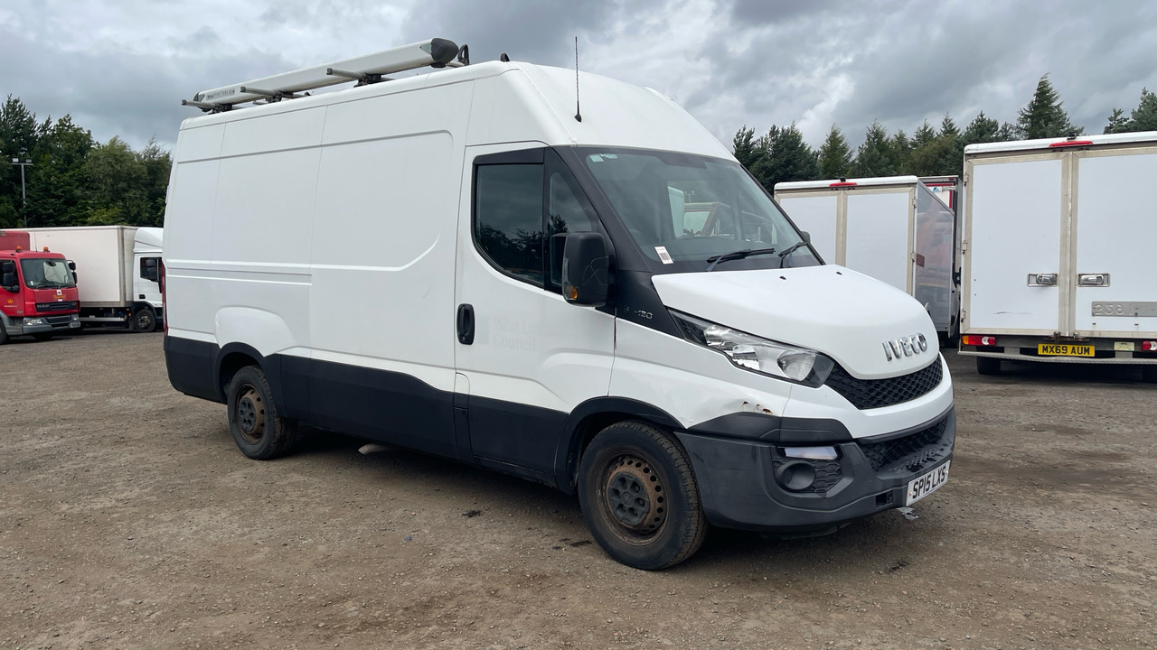 Iveco Daily 35-130 3520 WB - Fourgon utilitaire: photos 1 Iveco Daily 35-130 3520 WB - Fourgon utilitaire: photos 1