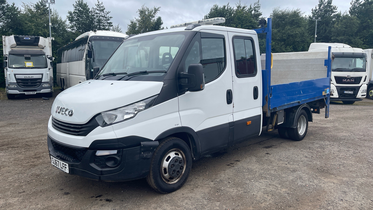 Iveco Daily 35-140 2.3 3750WB - Utilitaire benne: photos 2 Iveco Daily 35-140 2.3 3750WB - Utilitaire benne: photos 2
