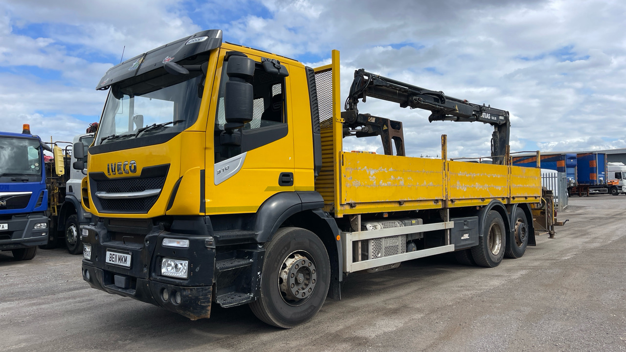 Iveco Stralis 310 - Camion plateau, Camion grue: photos 2 Iveco Stralis 310 - Camion plateau, Camion grue: photos 2
