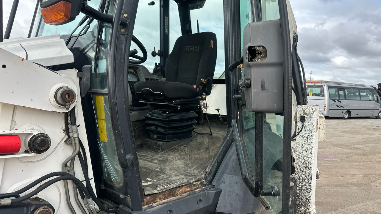 JCB 3CX 10L 4WS - Tractopelle: photos 5 JCB 3CX 10L 4WS - Tractopelle: photos 5