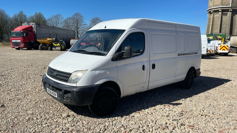 LDV MAXUS 3.5 2.5 CDI 95PS - Fourgon utilitaire: photos 2 LDV MAXUS 3.5 2.5 CDI 95PS - Fourgon utilitaire: photos 2