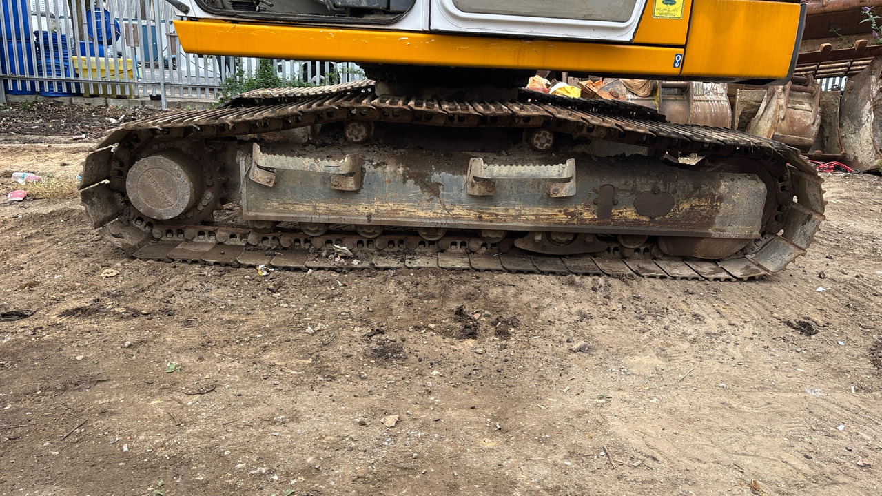 Pelle sur chenille LIEBHERR R313 LITRONIC: photos 17