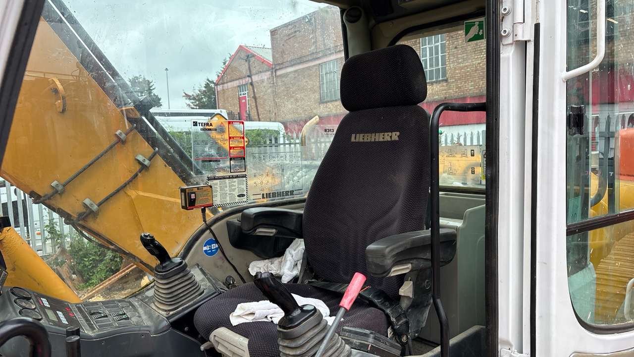 Pelle sur chenille LIEBHERR R313 LITRONIC: photos 6