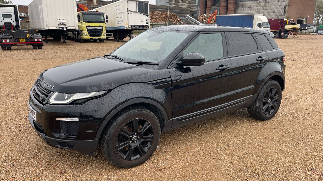 Land Rover Range Rover EVOQUE 2.0 SE - Voiture à hayon: photos 2 Land Rover Range Rover EVOQUE 2.0 SE - Voiture à hayon: photos 2