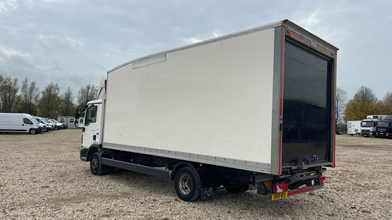 MAN TGL 7.150 - Camion fourgon: photos 3 MAN TGL 7.150 - Camion fourgon: photos 3
