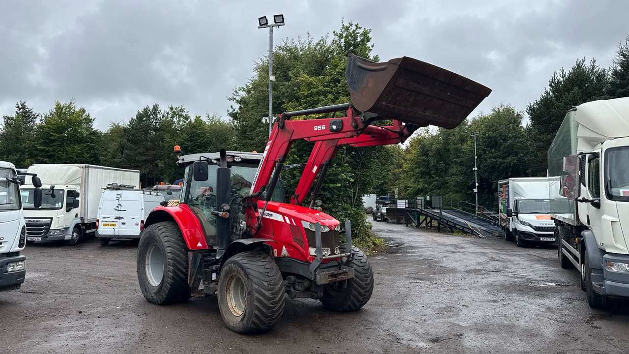 MASSEY FERGUSON 6612 DYNA-4 - Tracteur agricole: photos 1 MASSEY FERGUSON 6612 DYNA-4 - Tracteur agricole: photos 1