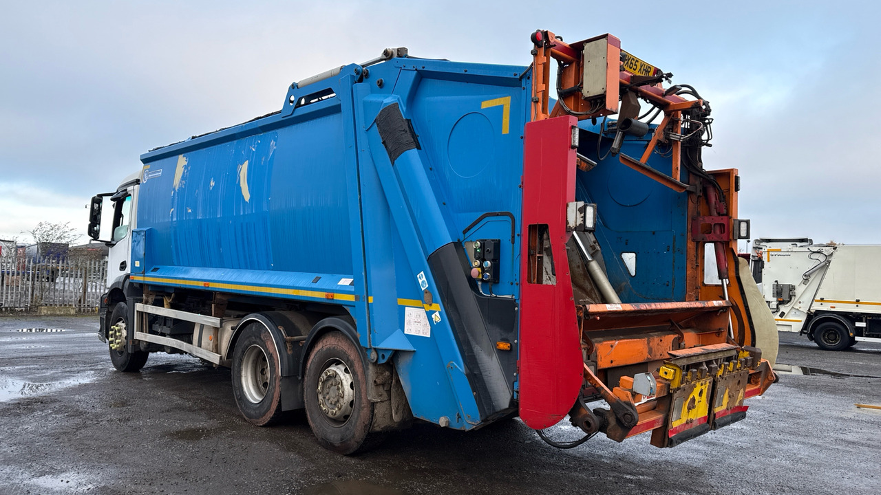 MERCEDES-BENZ ANTOS - Benne à ordures ménagères: photos 3 MERCEDES-BENZ ANTOS - Benne à ordures ménagères: photos 3