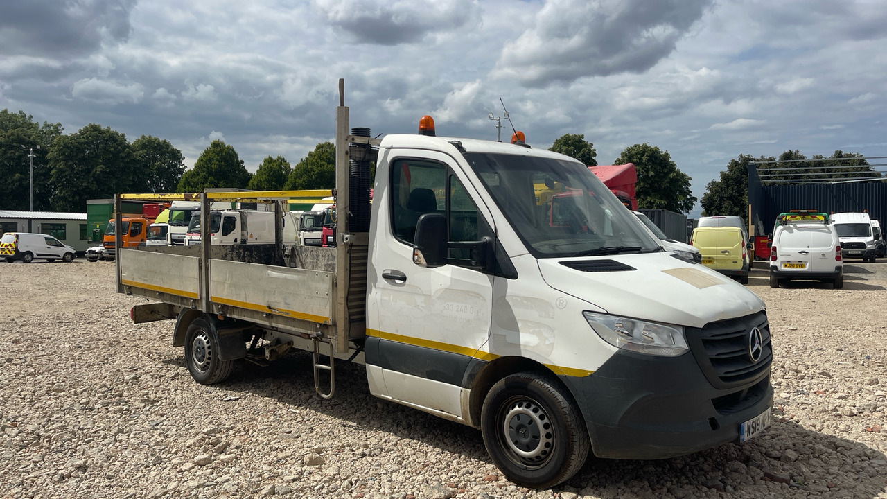 MERCEDES-BENZ SPRINTER 314 CDI - Utilitaire plateau: photos 1 MERCEDES-BENZ SPRINTER 314 CDI - Utilitaire plateau: photos 1