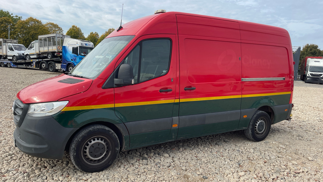MERCEDES-BENZ SPRINTER 316 CDI - Fourgon utilitaire: photos 2 MERCEDES-BENZ SPRINTER 316 CDI - Fourgon utilitaire: photos 2