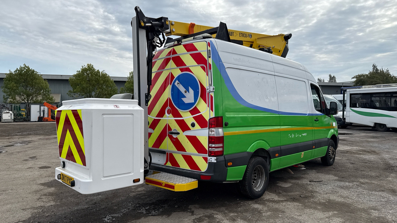 MERCEDES-BENZ SPRINTER - Camion avec nacelle: photos 4 MERCEDES-BENZ SPRINTER - Camion avec nacelle: photos 4
