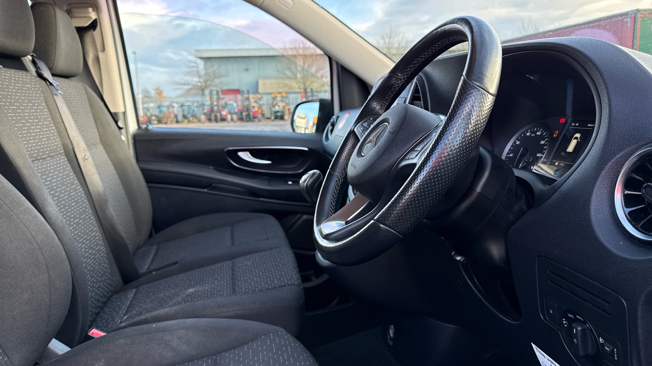 MERCEDES-BENZ VITO 114 CDI - Minibus, Transport de personnes: photos 5 MERCEDES-BENZ VITO 114 CDI - Minibus, Transport de personnes: photos 5