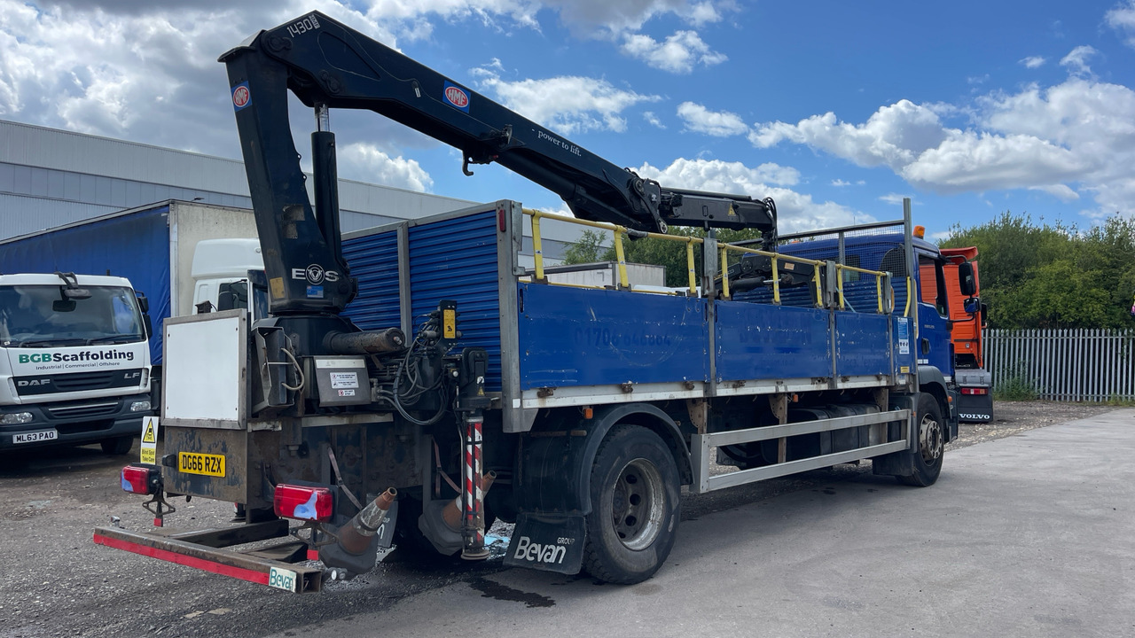 Man TGM 18.250 - Camion plateau, Camion grue: photos 4 Man TGM 18.250 - Camion plateau, Camion grue: photos 4
