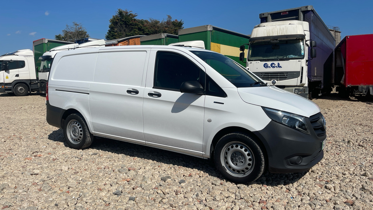 Mercedes-Benz Vito 85kW 66kWh Progressive Van Auto - Fourgon utilitaire, Utilitaire électrique: photos 1 Mercedes-Benz Vito 85kW 66kWh Progressive Van Auto - Fourgon utilitaire, Utilitaire électrique: photos 1