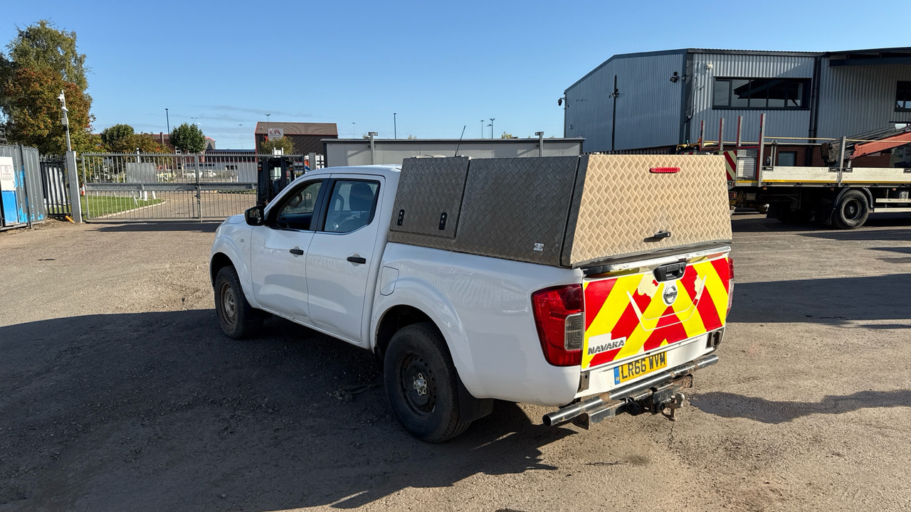 Nissan Navara VISIA 2.3 DCI 160PS - Pick-up, Utilitaire double cabine: photos 3 Nissan Navara VISIA 2.3 DCI 160PS - Pick-up, Utilitaire double cabine: photos 3