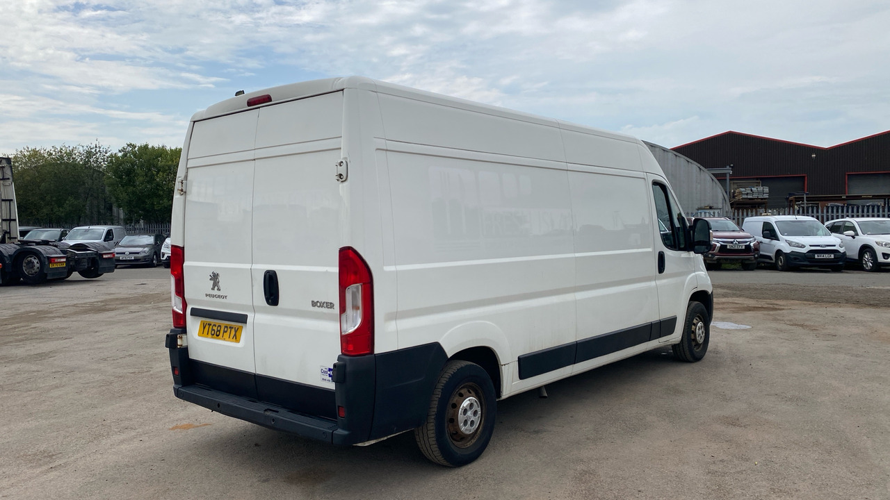 PEUGEOT BOXER 335 2.0 BLUEHDI 130PS - Utilitaire frigorifique: photos 4 PEUGEOT BOXER 335 2.0 BLUEHDI 130PS - Utilitaire frigorifique: photos 4