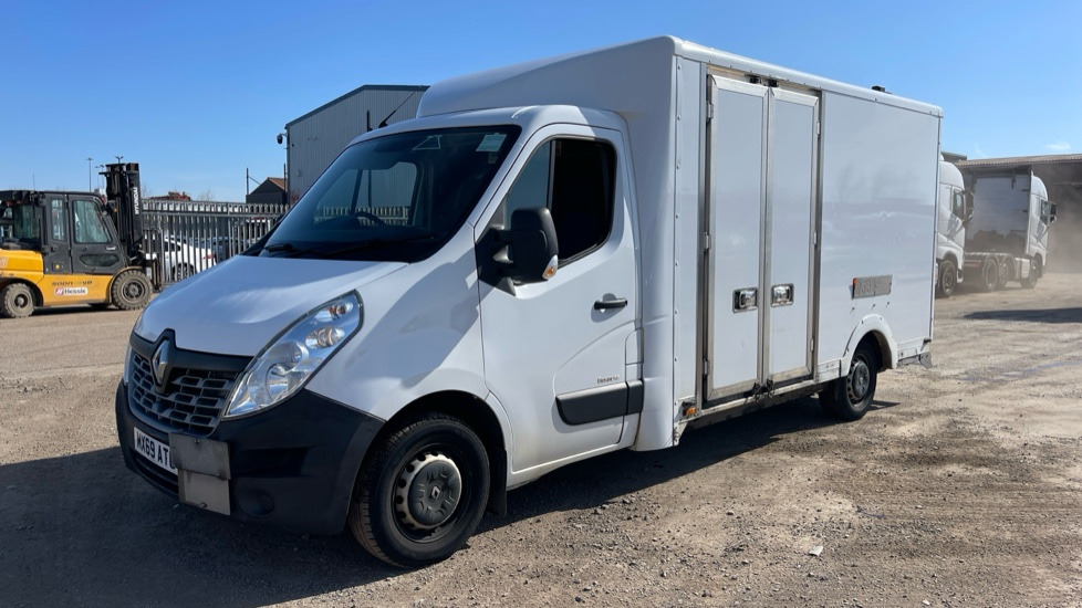 RENAULT MASTER LL35 2.3 DCI BUSINESS - Fourgon grand volume: photos 2 RENAULT MASTER LL35 2.3 DCI BUSINESS - Fourgon grand volume: photos 2
