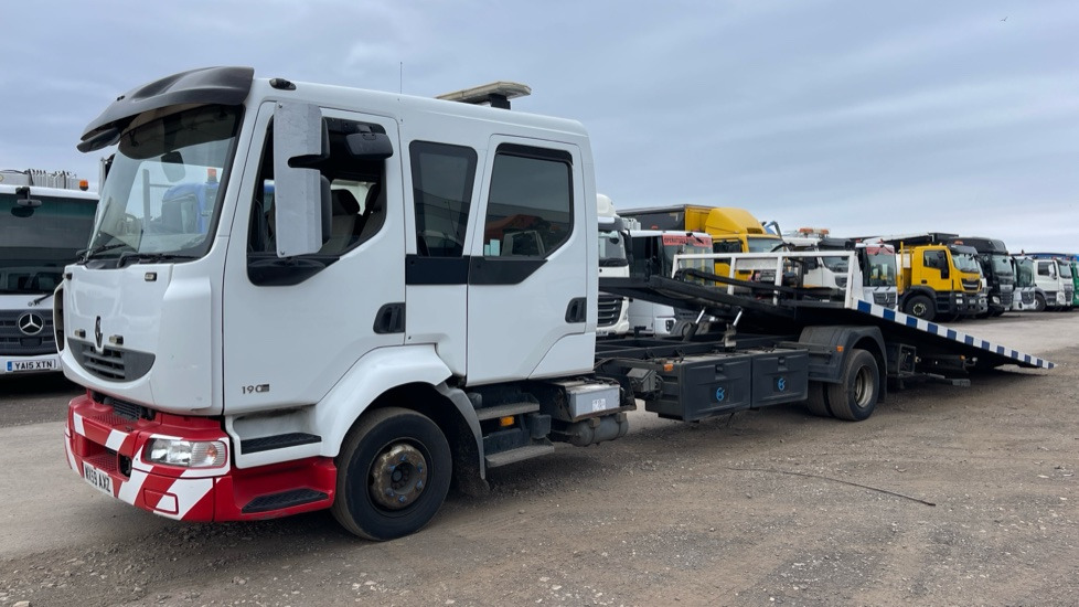 RENAULT MIDLUM 190 DXI - Remorqueuse: photos 2 RENAULT MIDLUM 190 DXI - Remorqueuse: photos 2