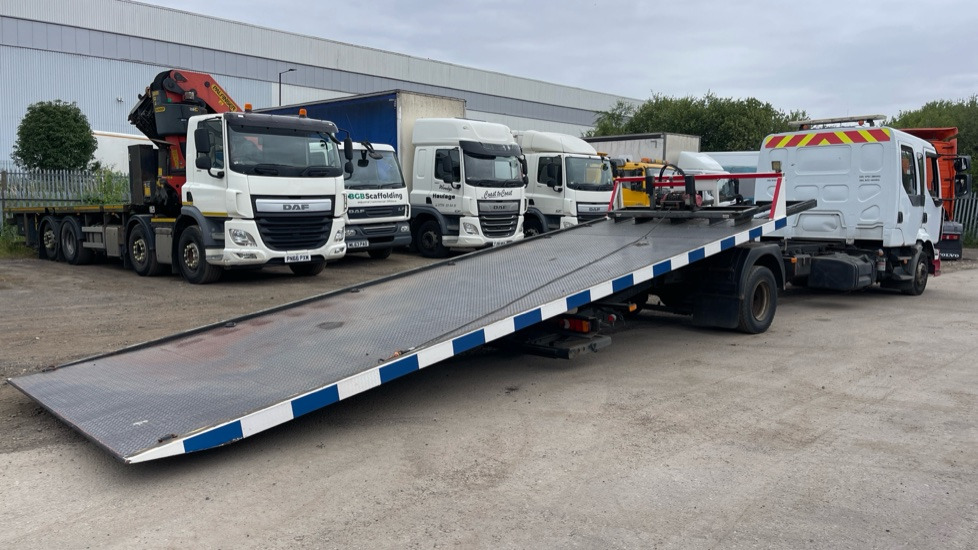 RENAULT MIDLUM 190 DXI - Remorqueuse: photos 4 RENAULT MIDLUM 190 DXI - Remorqueuse: photos 4