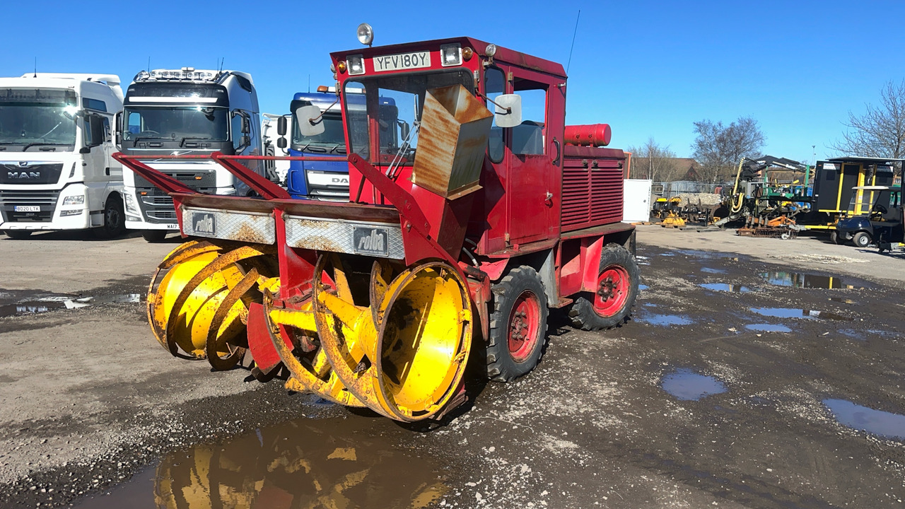 ROLBA R400F - Souffleuse à neige: photos 2 ROLBA R400F - Souffleuse à neige: photos 2
