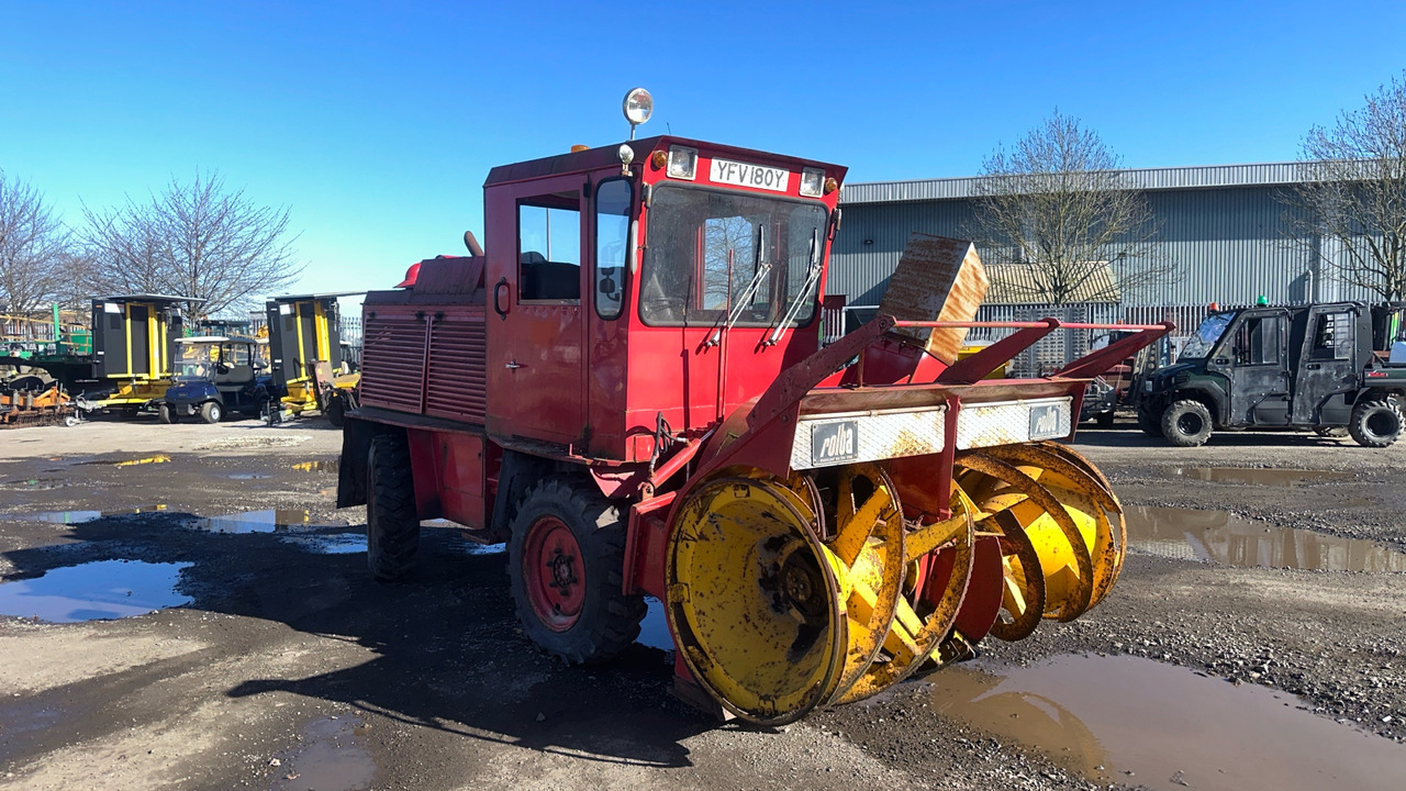 ROLBA R400F - Souffleuse à neige: photos 1 ROLBA R400F - Souffleuse à neige: photos 1