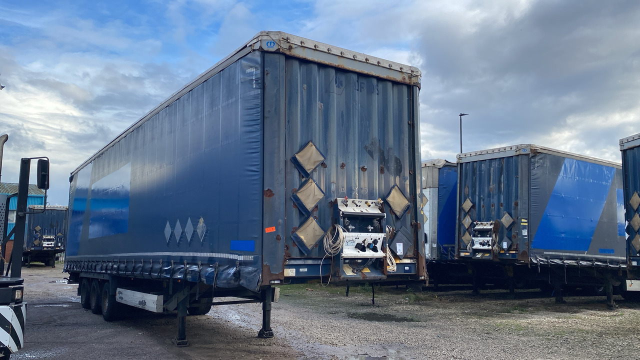KRONE CURTAINSIDE MEGA EUROLINER - Remorque: photos 1 KRONE CURTAINSIDE MEGA EUROLINER - Remorque: photos 1