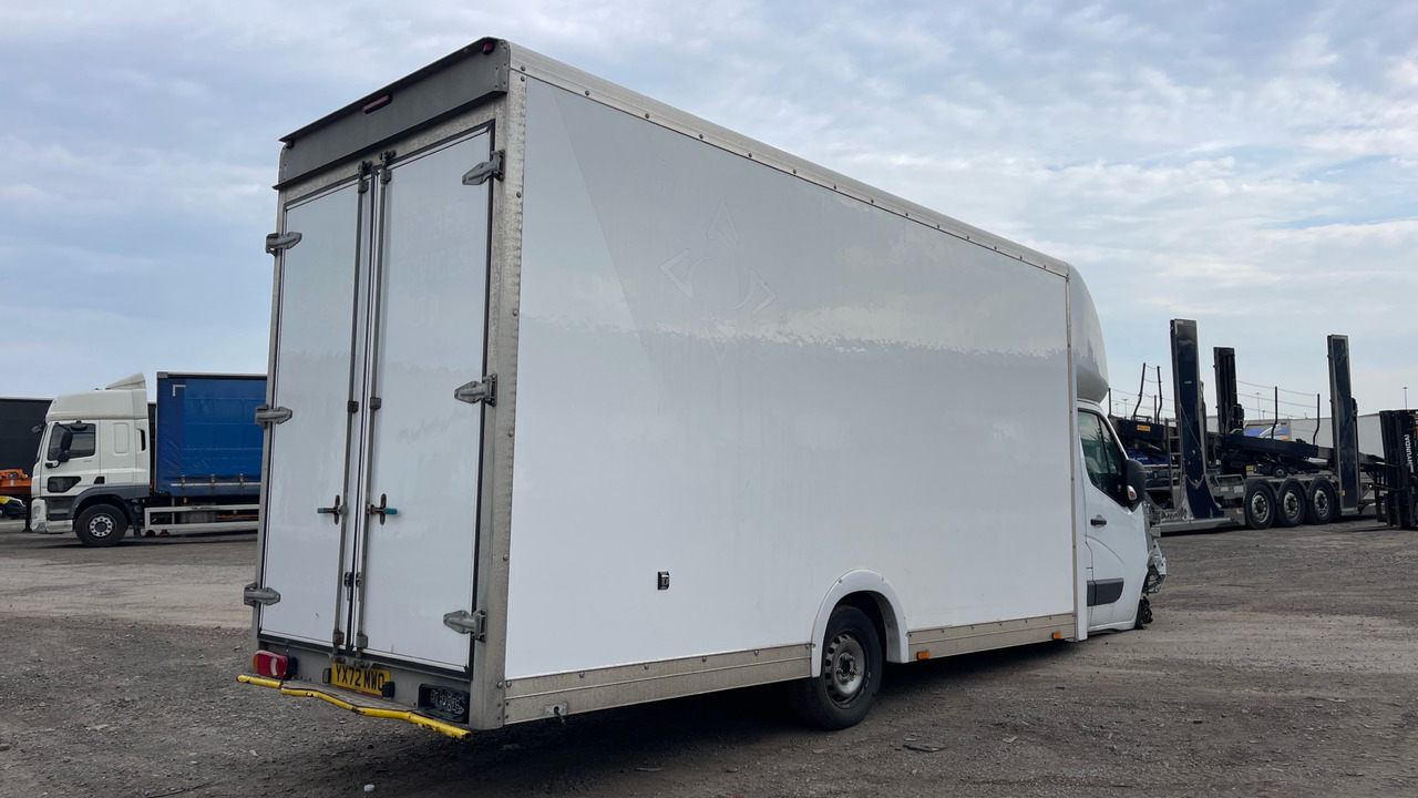 Renault Master 35 - Fourgon grand volume: photos 5 Renault Master 35 - Fourgon grand volume: photos 5