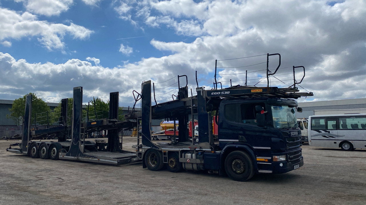 SCANIA P 410 - Camion porte-voitures: photos 1 SCANIA P 410 - Camion porte-voitures: photos 1