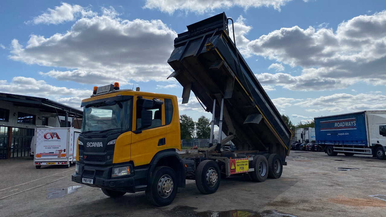 SCANIA P 410 XT - Camion benne: photos 2 SCANIA P 410 XT - Camion benne: photos 2