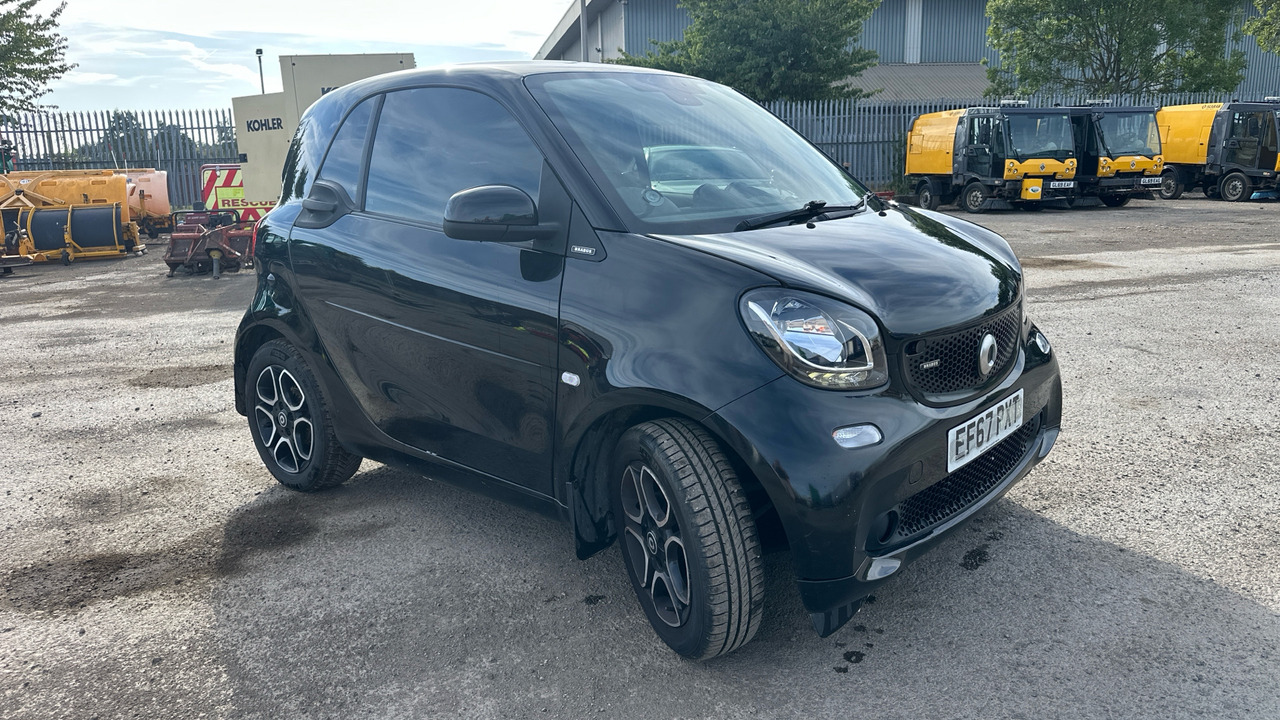 SMART FORTWO 0.9 TURBO PRIME PREMIUM - Coupé: photos 1 SMART FORTWO 0.9 TURBO PRIME PREMIUM - Coupé: photos 1