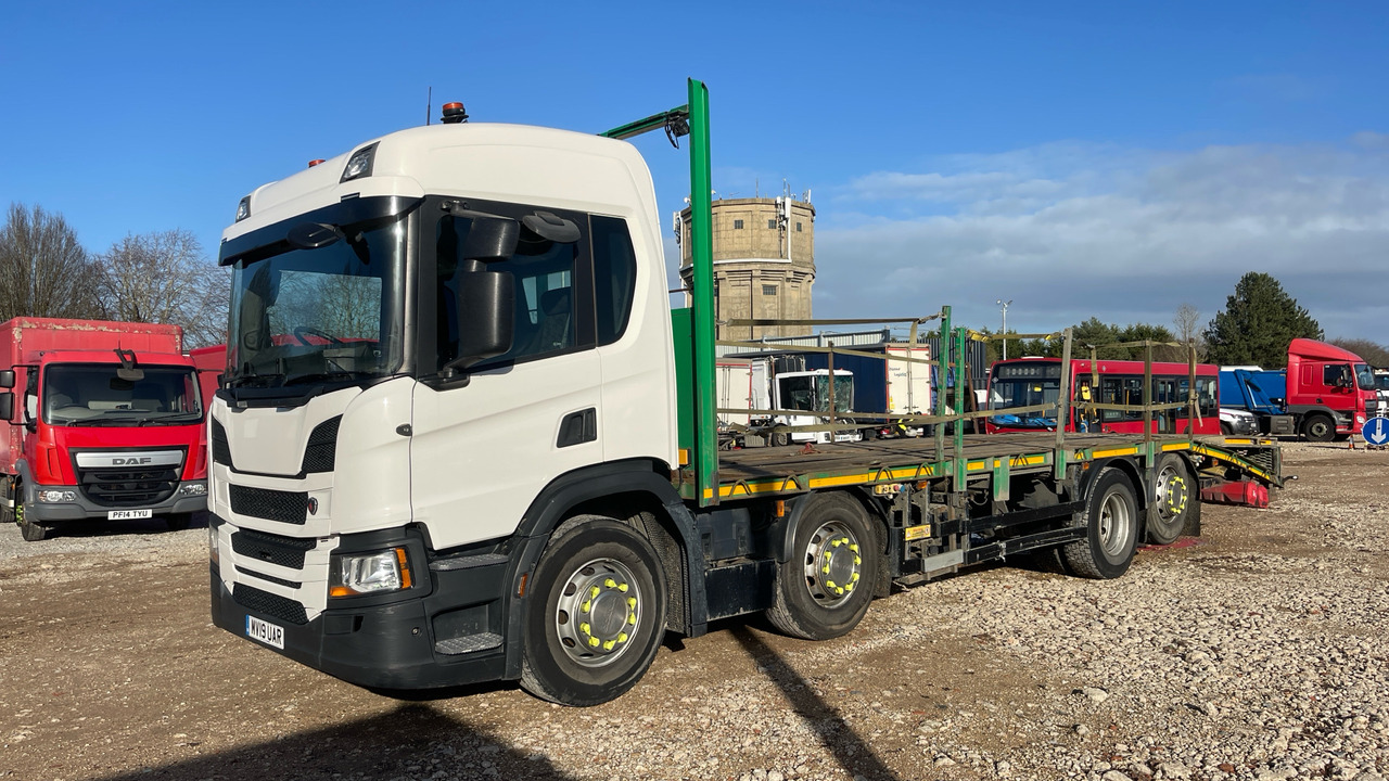 Scania P 410 - Remorqueuse: photos 2 Scania P 410 - Remorqueuse: photos 2