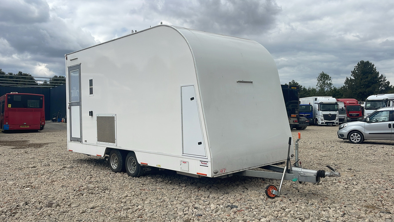 TORTON - Remorque porte engin: photos 1 TORTON - Remorque porte engin: photos 1