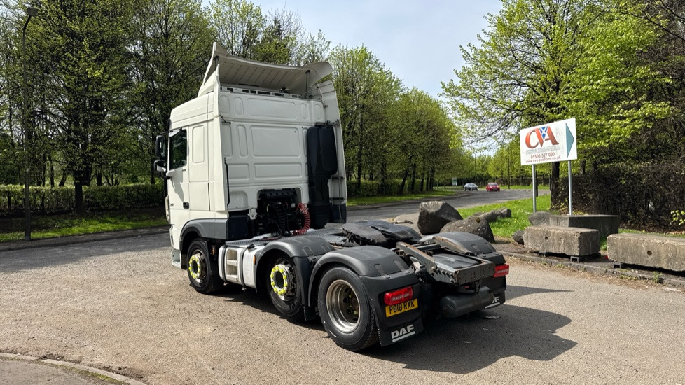 DAF TRUCKS XF 480 EURO 6 - Tracteur routier: photos 3 DAF TRUCKS XF 480 EURO 6 - Tracteur routier: photos 3