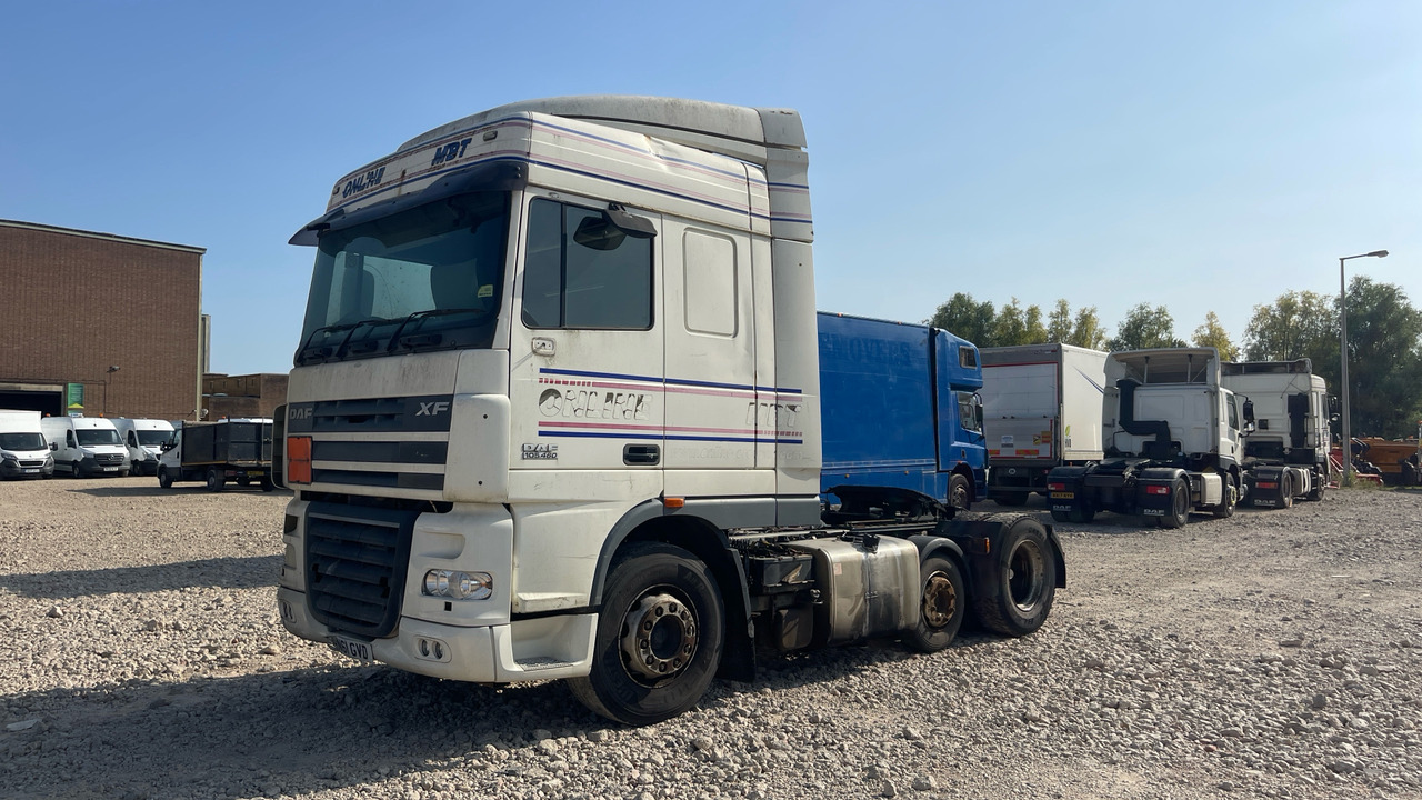 DAF XF 105.460 - Tracteur routier: photos 3 DAF XF 105.460 - Tracteur routier: photos 3