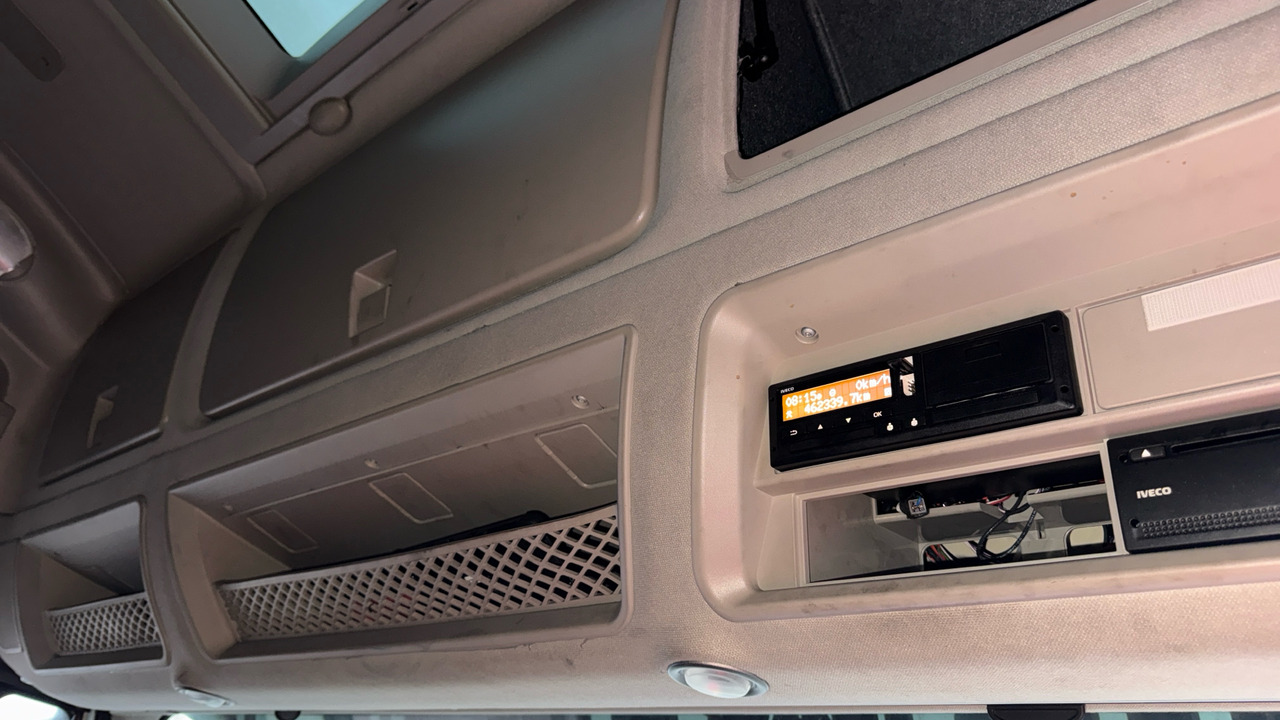 Tracteur routier IVECO STRALIS  460 NP: photos 15