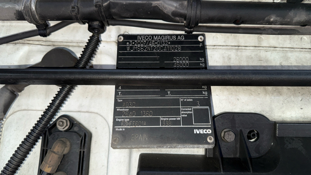 Tracteur routier IVECO STRALIS  460 NP: photos 13