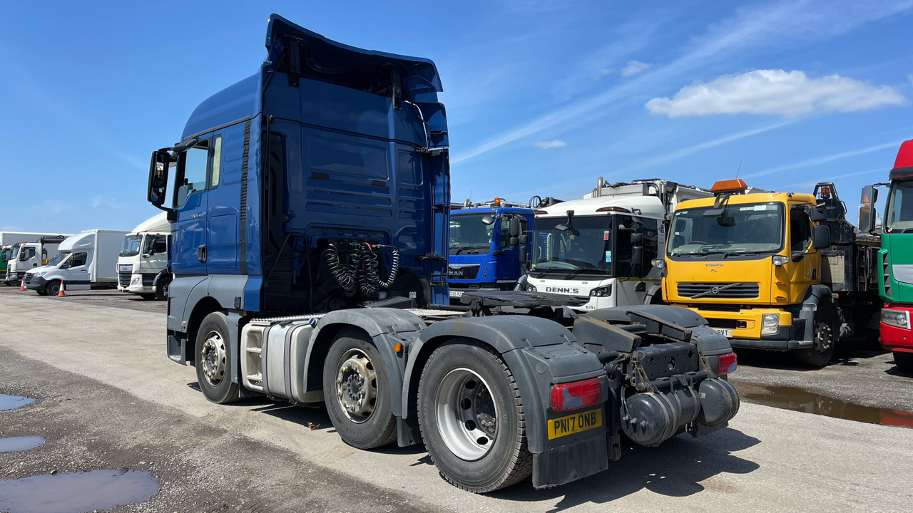 MAN TGX 26.460 - Tracteur routier: photos 3 MAN TGX 26.460 - Tracteur routier: photos 3