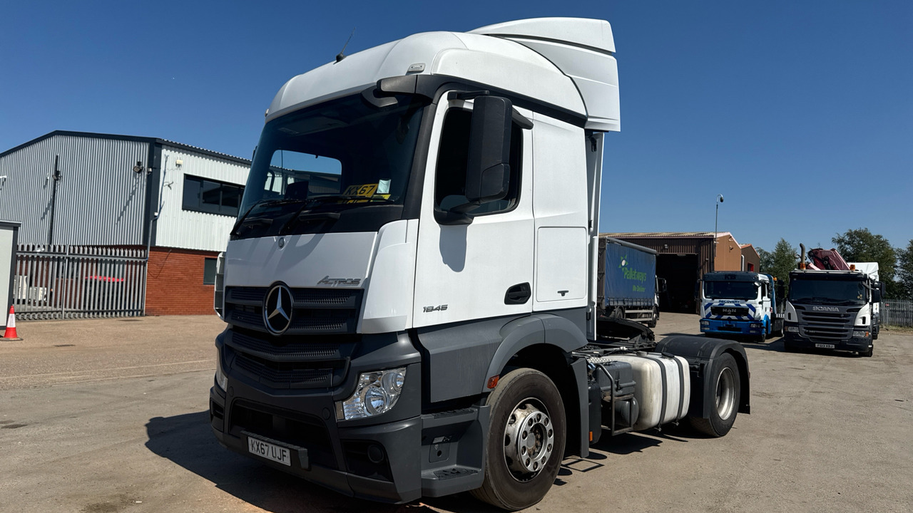 MERCEDES-BENZ ACTROS 1845 - Tracteur routier: photos 2 MERCEDES-BENZ ACTROS 1845 - Tracteur routier: photos 2