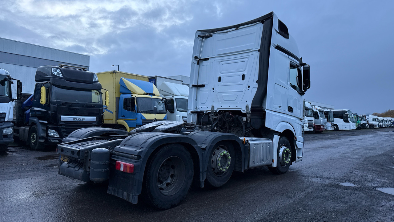 MERCEDES-BENZ ACTROS 6 - Tracteur routier: photos 4 MERCEDES-BENZ ACTROS 6 - Tracteur routier: photos 4