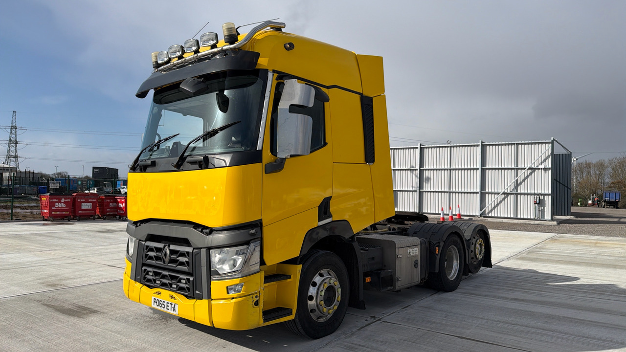 RENAULT T RANGE - Tracteur routier: photos 2 RENAULT T RANGE - Tracteur routier: photos 2
