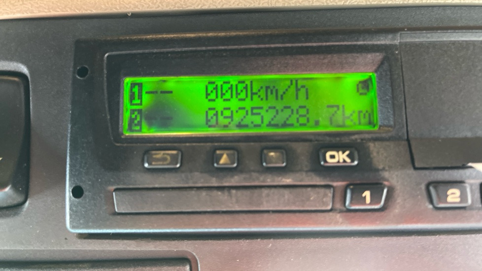 SCANIA R 580 V8 - Tracteur routier: photos 5 SCANIA R 580 V8 - Tracteur routier: photos 5