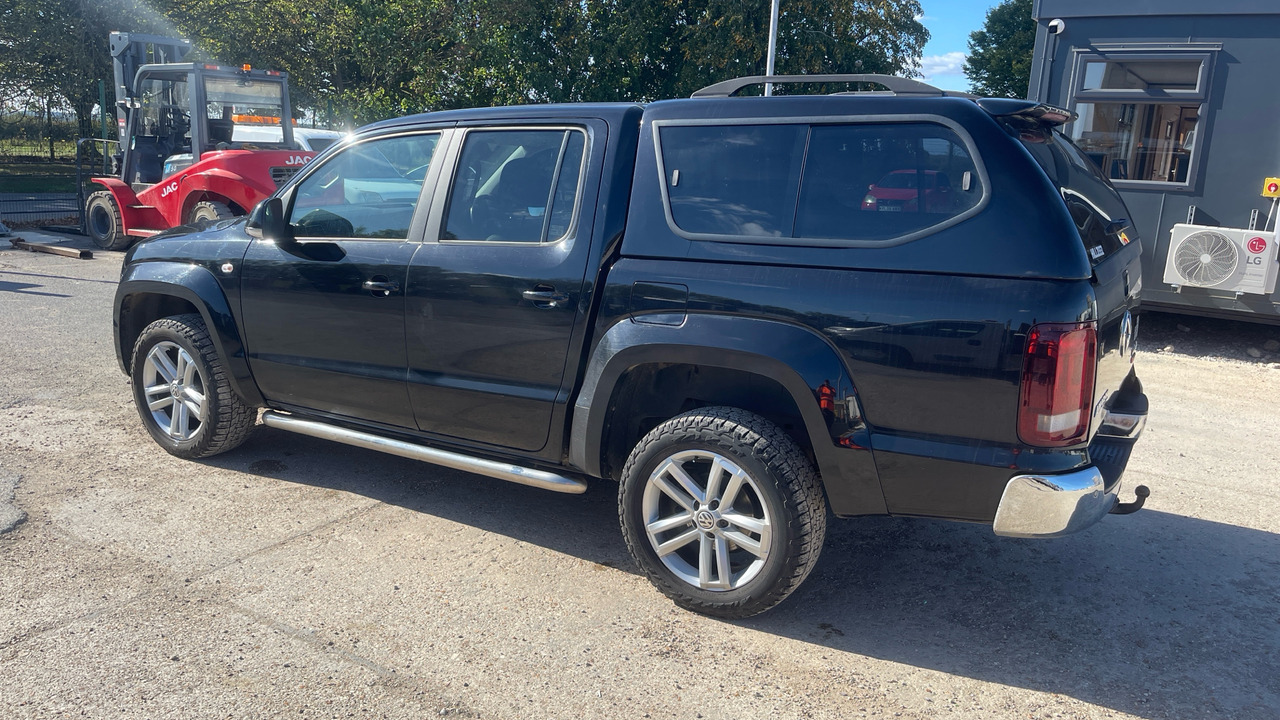 VOLKSWAGEN AMAROK HIGHLINE 3.0 TDI V6 224PS - Pick-up, Utilitaire double cabine: photos 3 VOLKSWAGEN AMAROK HIGHLINE 3.0 TDI V6 224PS - Pick-up, Utilitaire double cabine: photos 3