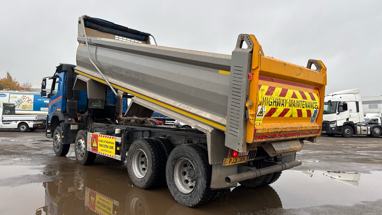 VOLVO FM - Camion benne: photos 3 VOLVO FM - Camion benne: photos 3
