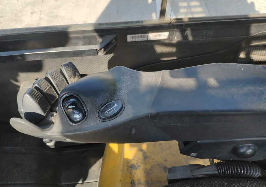 Yale GDP50VX - Chariot élévateur diesel: photos 5 Yale GDP50VX - Chariot élévateur diesel: photos 5