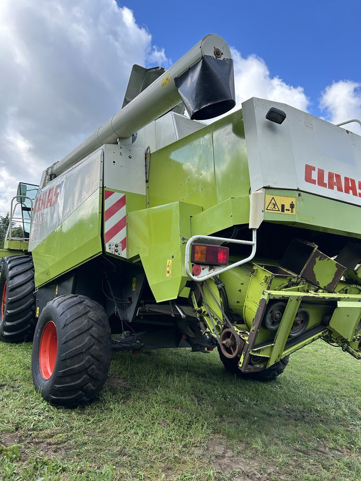 Kombajn do kukurydzy Claas Lexion 480 Mercedes v6 Heder Vario 7.5m - Moissonneuse-batteuse: photos 3 Kombajn do kukurydzy Claas Lexion 480 Mercedes v6 Heder Vario 7.5m - Moissonneuse-batteuse: photos 3