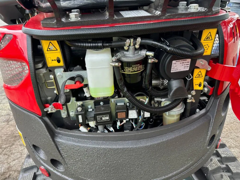 Rhino Rhinoceros XN18 - Mini pelle: photos 3 Rhino Rhinoceros XN18 - Mini pelle: photos 3